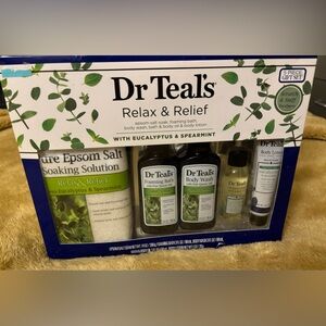 Dr. Teals Bath & Body Set